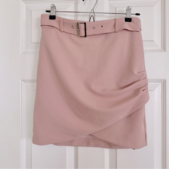🩷 Bebe Blush Pink Belted Tulip Hem Wrap Skirt - Picture 4 of 11